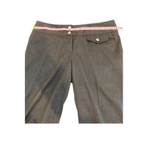 Michael Michael Kors Gray With Tan & Blue Pinstripe Cropped Dress Pants, Size 8 - Picture 9 of 15